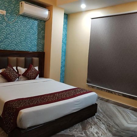 Hotel Aloka Residency Calcutta Extérieur photo