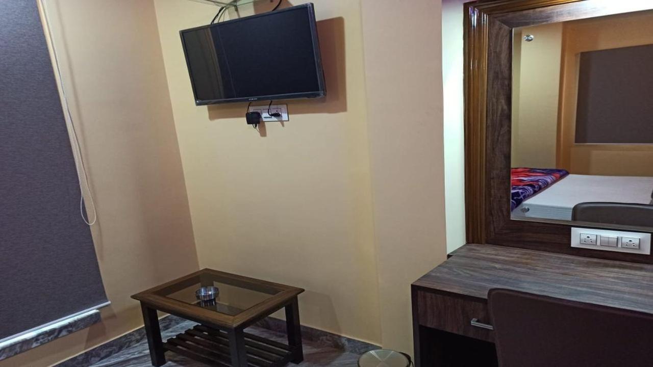 Hotel Aloka Residency Calcutta Extérieur photo