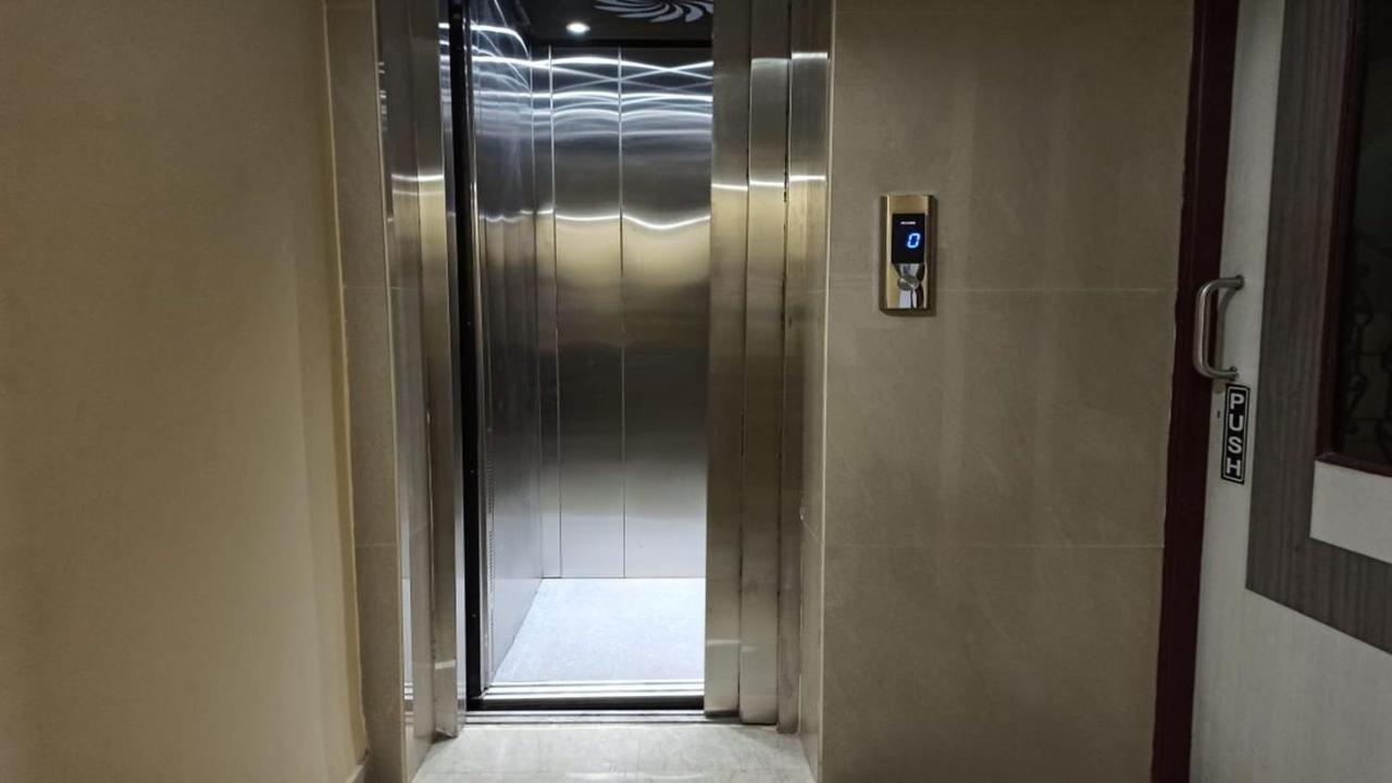 Hotel Aloka Residency Calcutta Extérieur photo